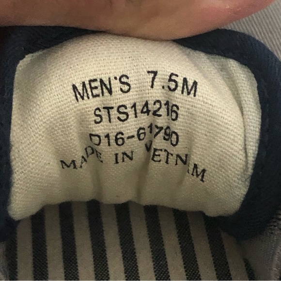 Sperry Topsiders - Picture 5 of 5